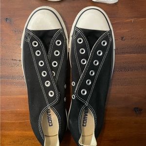 Black Converse low top